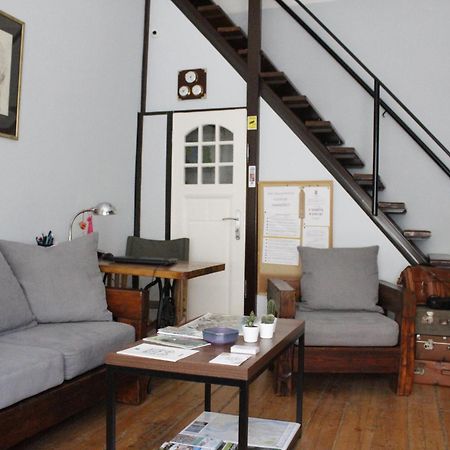 Hostel Nomad Нови-Сад Экстерьер фото